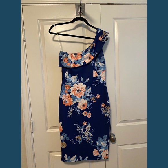 One Shoulder Floral Boutique Dress - Picture 1 of 1